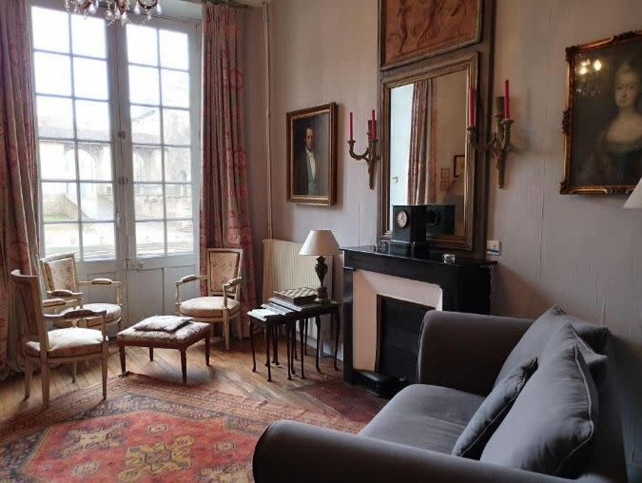 Barabans Tower Cluny Abbay Βίλα Εξωτερικό φωτογραφία